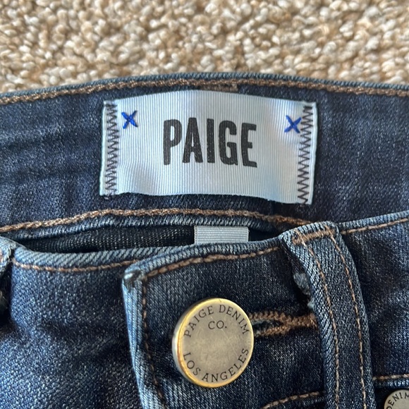 2 Pairs of PAIGE Mid-rise Skinny Jeans - Picture 6 of 9